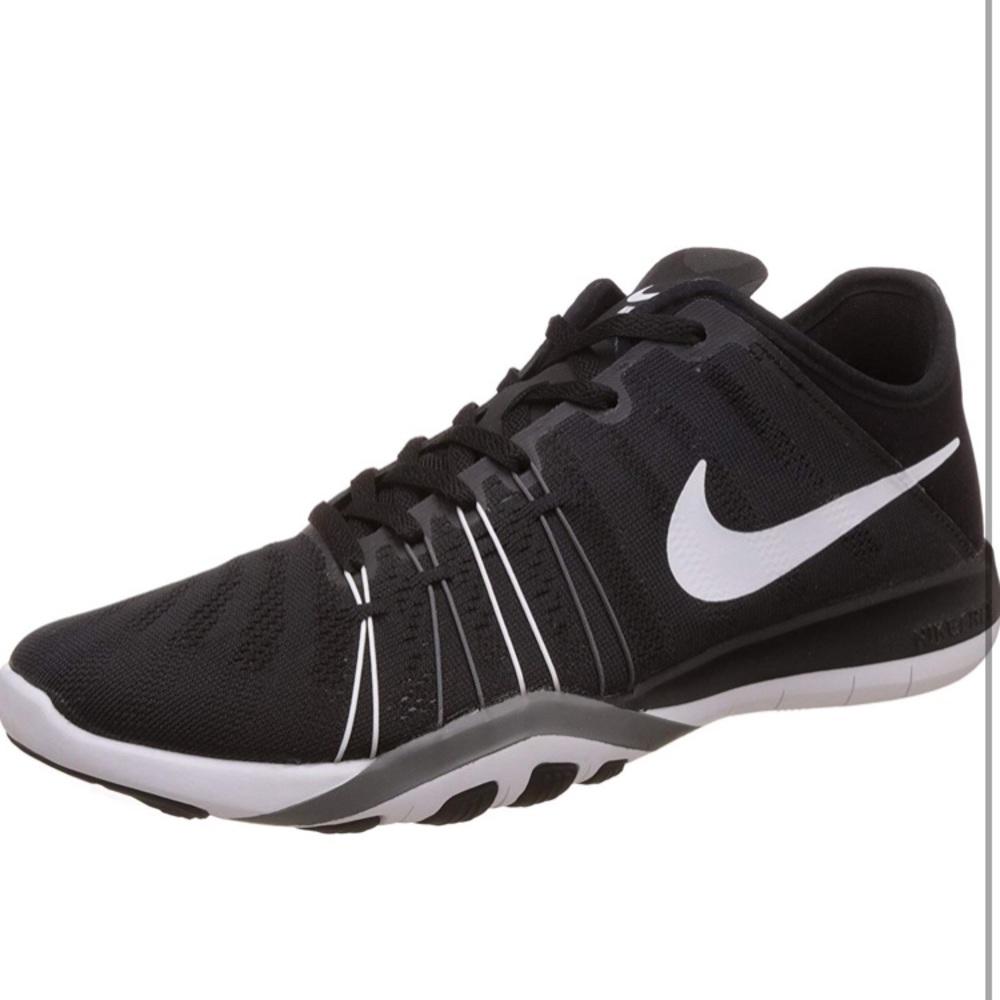 Womens Nike Free TR 6 Training Shoes